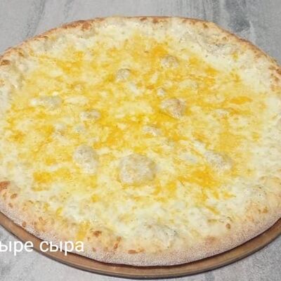 Пицца Четыре сыра в ПиццаСушиПодольск по цене 1550 ₽