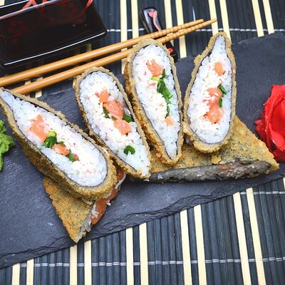 Сэндвич с крабом и лососем в 4 Лосося по цене 459