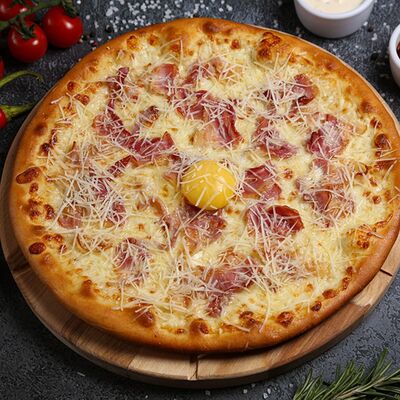 Пицца Карбонара в Pasta & Pizza по цене 450 ₽