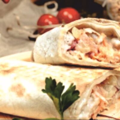 Донер с курицей (Итальянская шаурма с курицей) в Пиццерия Перчик по цене 335 ₽