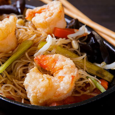 Рисовая лапша с морепродуктами в Чайна Тун по цене 310