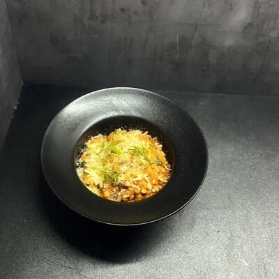 Птитим с томленым ягненком и сыром страчателлав Лось Лосось по цене 980 ₽