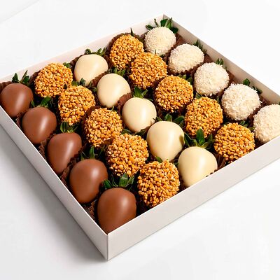 Клубника в шоколаде Ферреро молочный L в Клубника в шоколаде VeryBerryLab по цене 6490 ₽