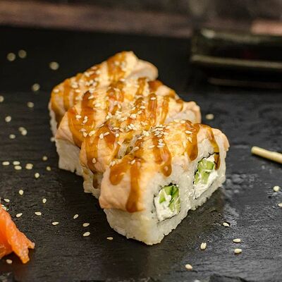 Запеченная Филадельфия в Суши фуд по цене 818 ₽