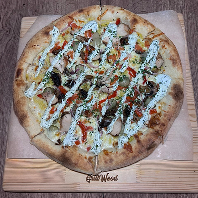 Пицца по-деревенски с картофелем 30см в Grillwood по цене 900 ₽