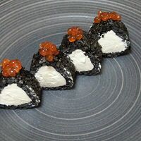 Ролл Блэк икура в Black Rolls
