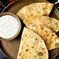 Кутаб с сыром и зеленью в Махаон