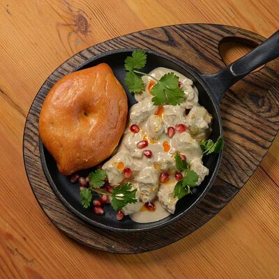 Чкмерули из курицы в Джорджина по цене 560 ₽