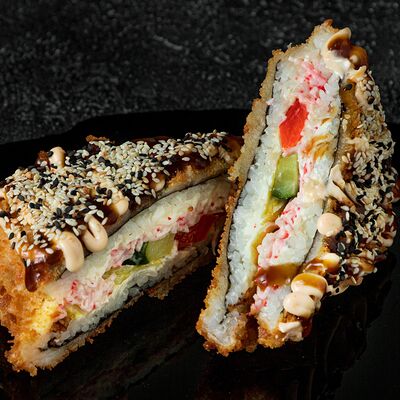 Сэндвич с крабом в Ем с Матрёшкой по цене 630 ₽