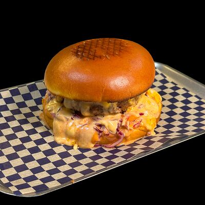 Бургер тайский BBQ с кимчи и коул слоу в From по цене 820 ₽