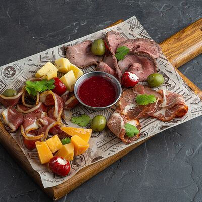 Винная тарелка в Jager Meet to Eat по цене 1080 ₽