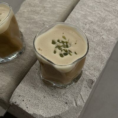 Тыквенно-пряный латте в Grey coffee по цене 350 ₽