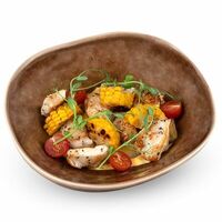 Куриное филе на соусе чеддер в Benny Kitchen