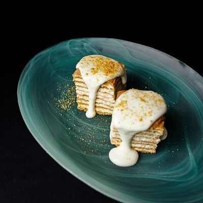 Медовик в Koster по цене 650 ₽