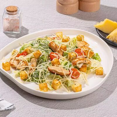 Салат Цезарь с цыплёнком в Vivat Pizza по цене 705 ₽