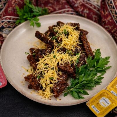 Гренки с чесноком в 17 шампуров по цене 370 ₽