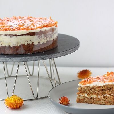 Торт Швейцарский морковный в Кондитерская Виолет по цене 1739 ₽