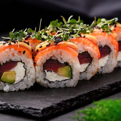 Шанель в ROLLS KING SUSHI KINGDOM по цене 1299 ₽