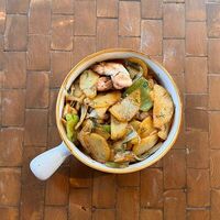 Жаркое из курицы в Sansara