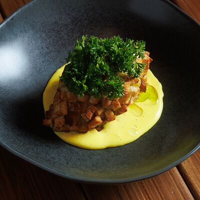 Сырная котлета в Кировев Первый сырный бар Friends по цене 590 ₽