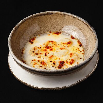 Гребешки, запеченные в соусе бешамель в Кабуки по цене 690