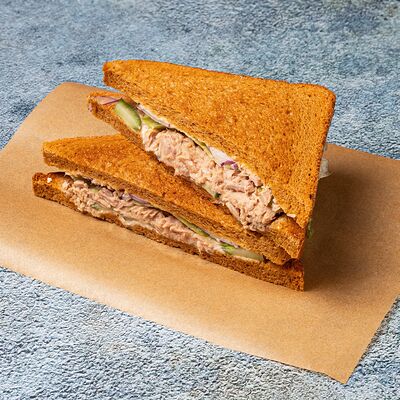 Сэндвич с тунцом в Irbis по цене 319 ₽