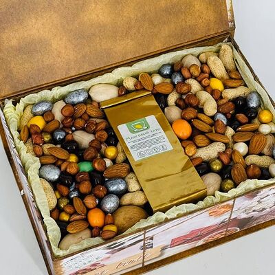 Элитный чай с орешками в подарочной коробке-книге в Дарите красиво по цене 3150 ₽