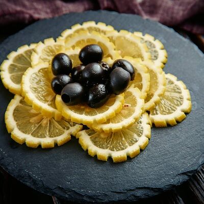 Лимон, оливки в Шашлычный двор по цене 364