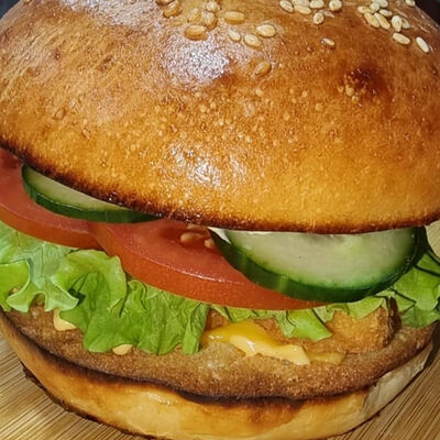 Чикенбургер в PARTY PIZZA+ по цене 516 ₽