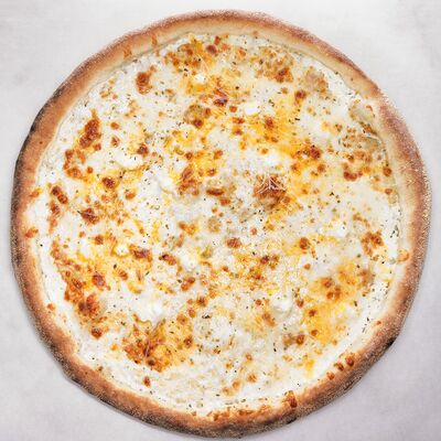 Четыре сыра на белом соусе в Bonape по цене 969 ₽