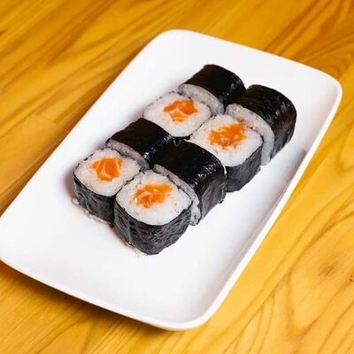 Upgrade ловкость (Лосось маки) в Kurama Ramen по цене 470 ₽