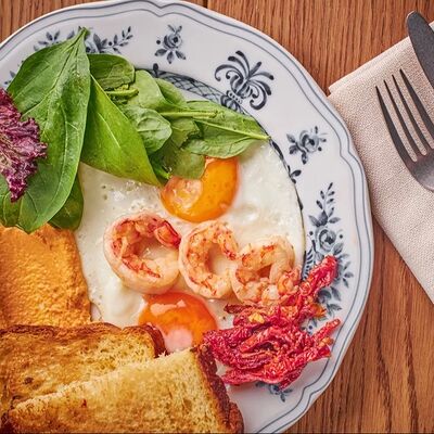 Завтрак Ромо с креветками в ROMO по цене 855 ₽