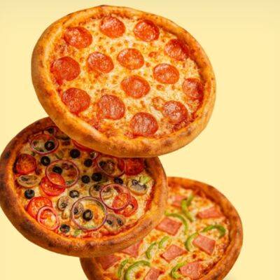 3 пиццы (26 см) - Комбо на вечер в Lapa Food по цене 1499 ₽