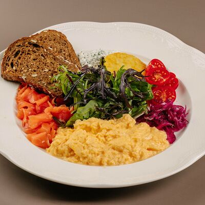 Скрэмбл с красной рыбой в Кими по цене 860 ₽