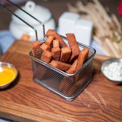 Ржаные гренки в Гриль house по цене 285 ₽