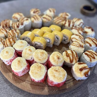 Сет Запеченный хит в ГансРолл по цене 2385 ₽