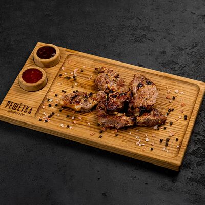 Свиная шея на гриле Классика в Гриль бар Решётка по цене 495 ₽