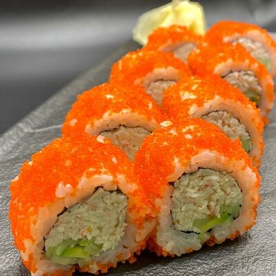 Калифорния классическая в Hiro суши-бар по цене 450 ₽