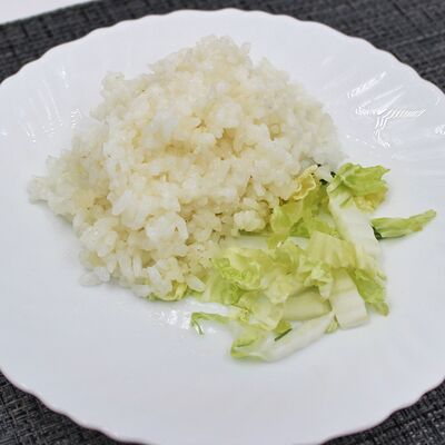 Рис отварной в Чёрный и белый по цене 56 ₽