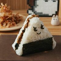 Онигири Плавленый сыр и копчёный тунец в Тайяки