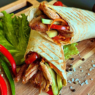 Шаварма Острая в Сеньор Чебурек по цене 377 ₽