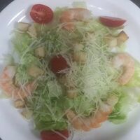 Цезарь с креветками в 3Lion