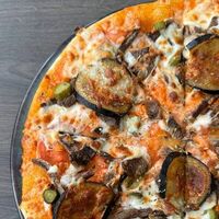 Пицца с говядиной в Piccola Pizza