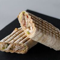 Ролл с курицейв Тесто Пекарня