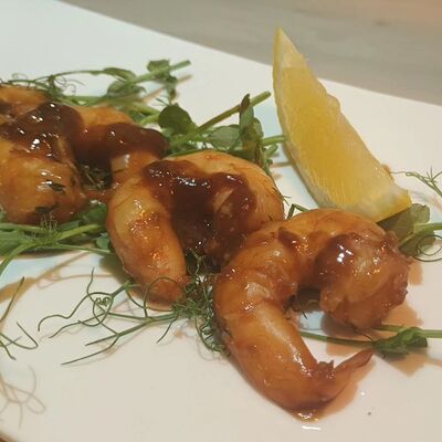 Креветки с соусом терияки в Cafe Family по цене 650 ₽