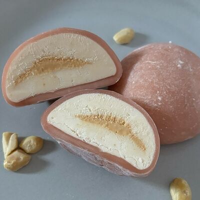 Моти Сникерс в Кондитерская Конфетка Питер по цене 207 ₽