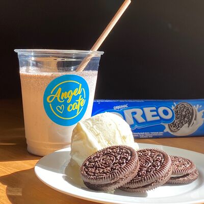 Молочный коктейль Oreo в Angel Cafe по цене 300 ₽