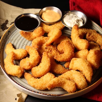 Тигровые креветки в кляре в Капитал Grill & Beer по цене 2028 ₽