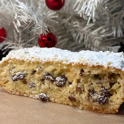 Ватрушка с творогом и изюмом в Хачапурка по цене 145 ₽