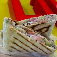 Шаверма с сыром в Doner Like